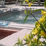 Hotel Luna Rossa (adults Only) Malcesine