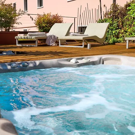 Luna Rossa (adults Only) Otel 3*