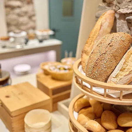 Luna Rossa (adults Only) 3*