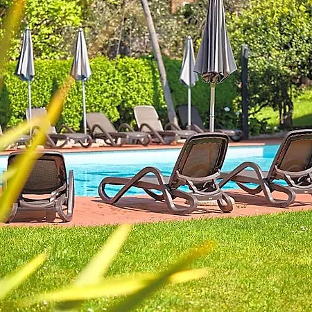 Luna Rossa (adults Only) Мальчезине