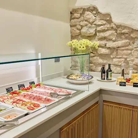 Hotel Luna Rossa (adults Only) Malcesine