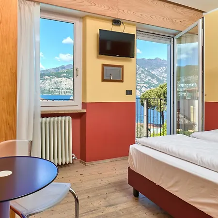 Luna Rossa (adults Only) 3* Malcesine