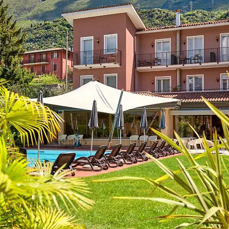 Luna Rossa (adults Only) Hotel Malcesine